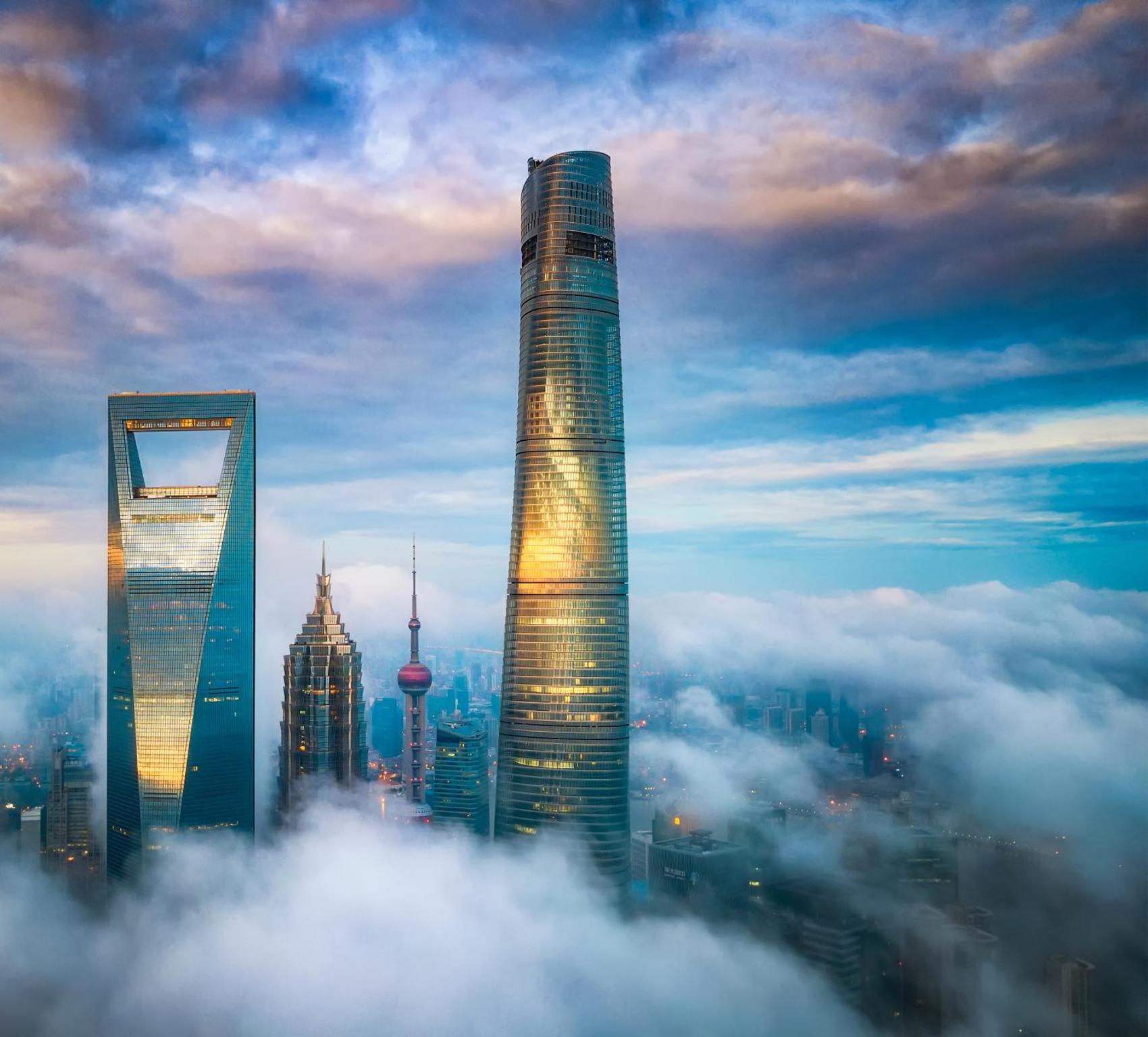 J Hotel, Shanghai Tower - Above All Else, Overlooking the Bund